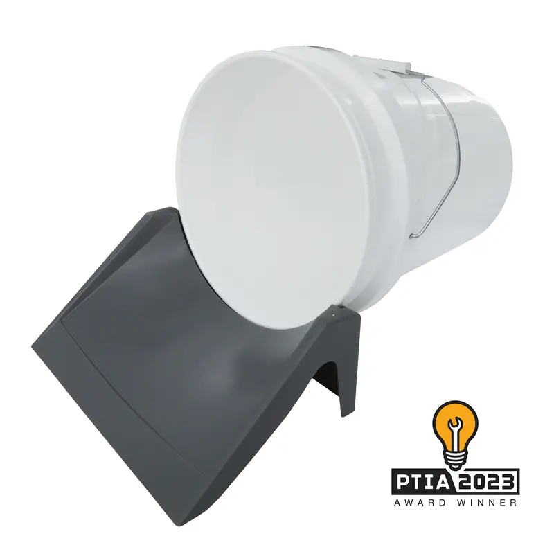 Danco Attachable Dust Pan with Integrated Broom Clip