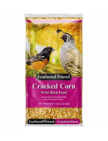 Feathered Friend Cracked Corn Wild Bird Feed