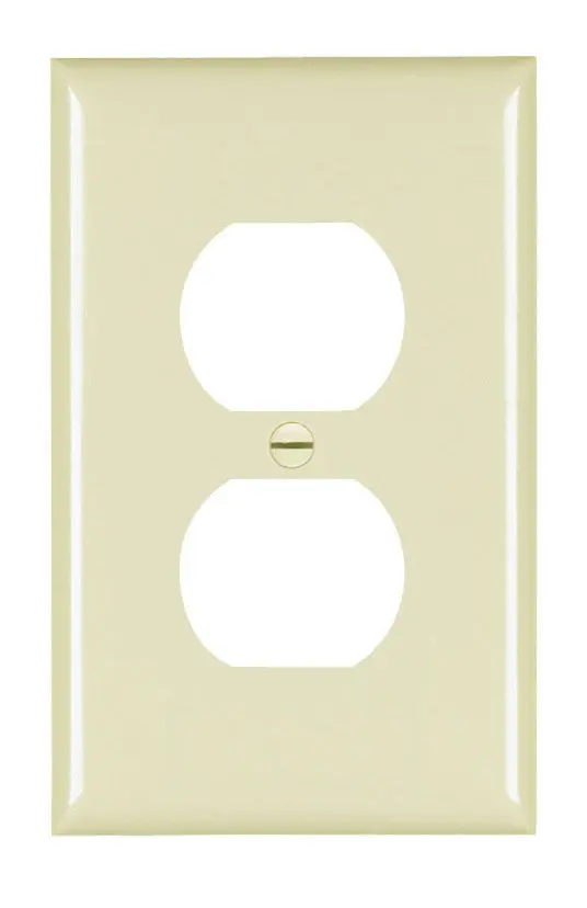 Legrand Pass & Seymour TradeMaster Jumbo 1-Gang Nylon Wall Plate – Duplex Receptacle Opening